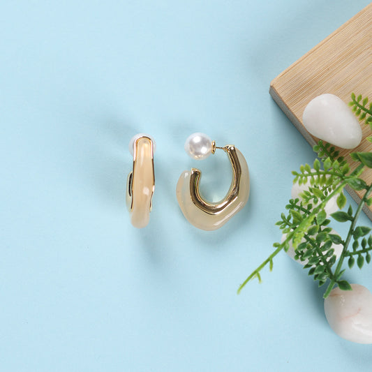 Contemporary Pearl and Gold Huggie Hoop Earrings