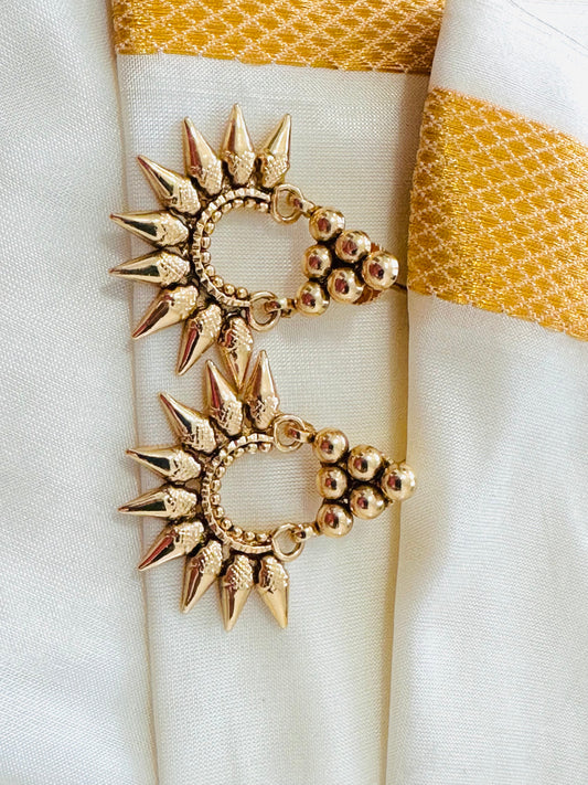 Antique Gold-Toned Spiked Choker Necklace and Earring Set