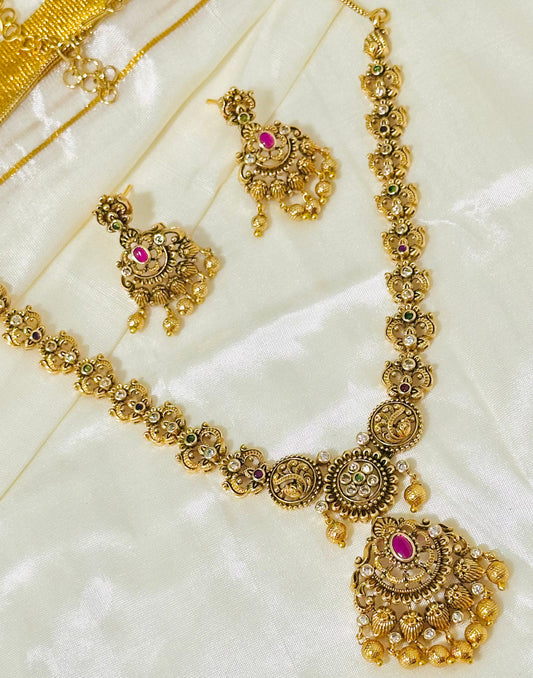 Antique Matte Gold Floral Necklace with Earring Set