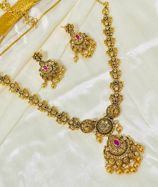 Antique Matte Gold Floral Necklace with Earring Set