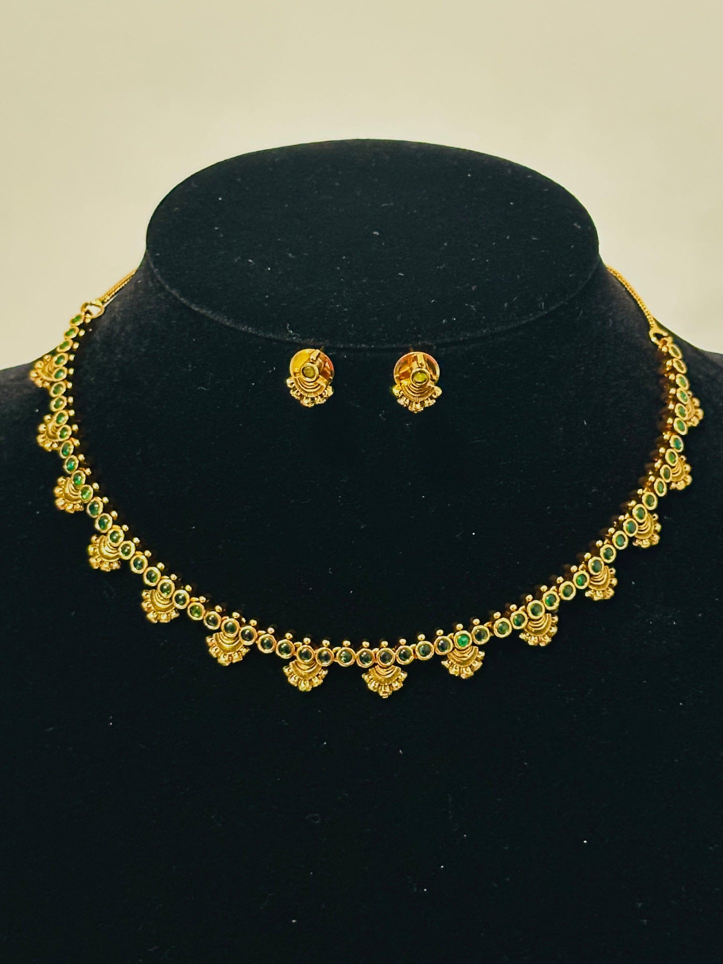 Antique Gold Choker Necklace and Earrings