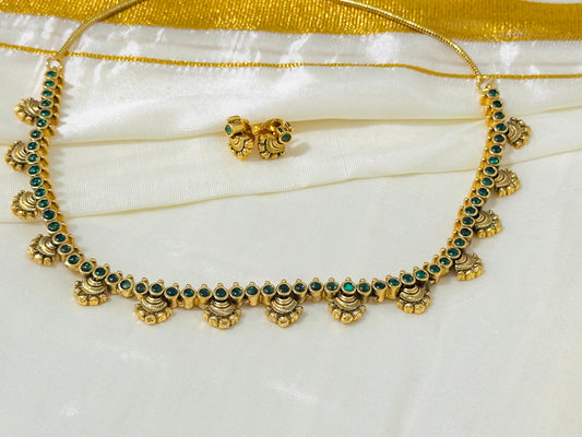 Antique Gold Choker Necklace and Earrings