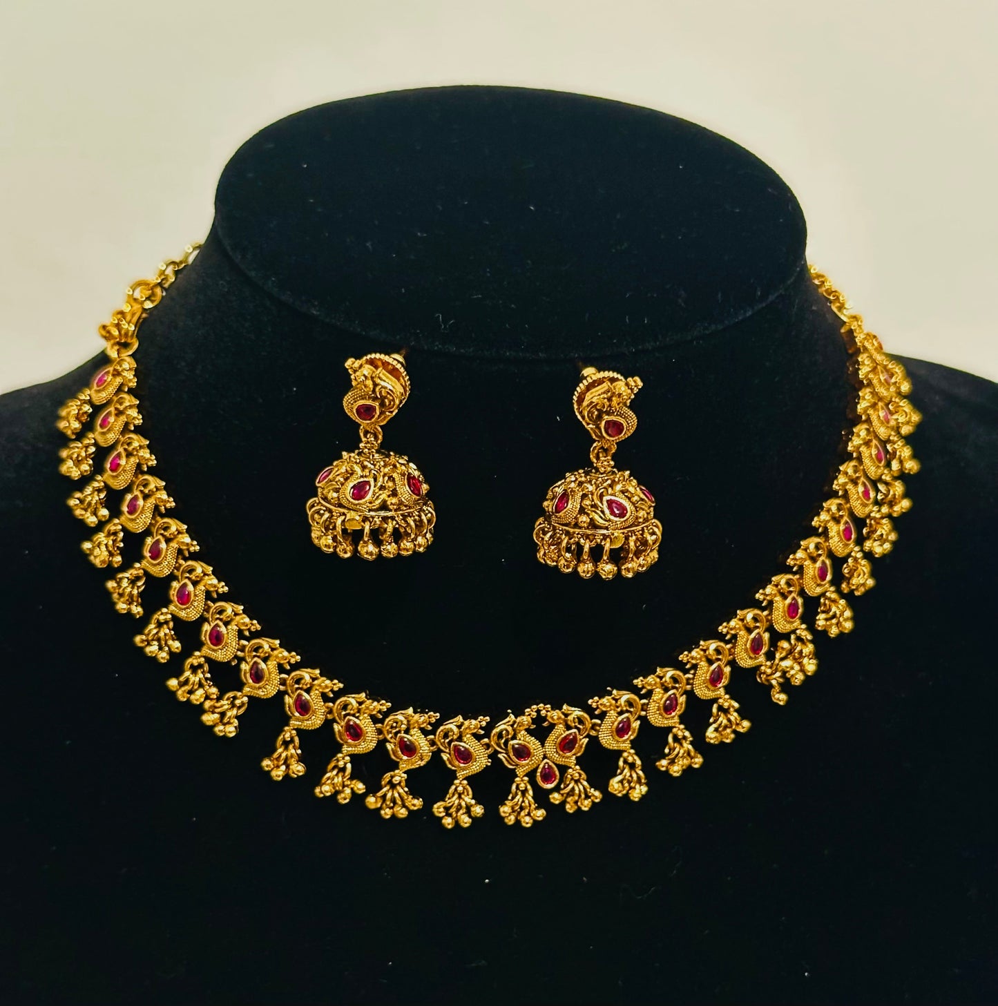 Traditional Indian Gold Choker Necklace and Jhumka Earring Set