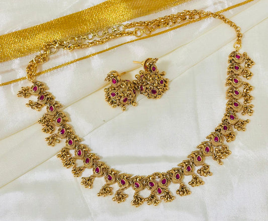 Traditional Indian Gold Choker Necklace and Jhumka Earring Set