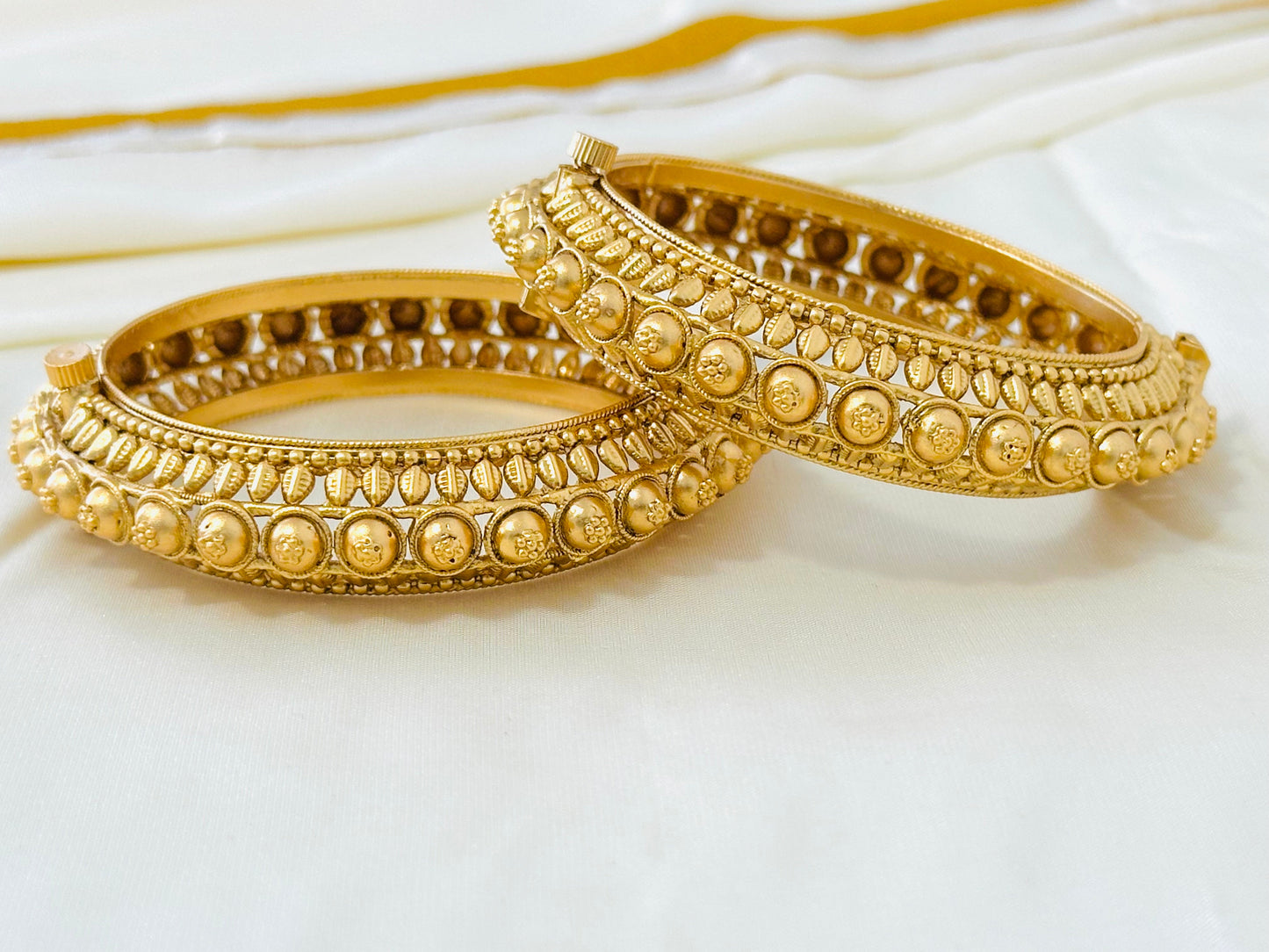 Exquisite Antique Gold-Toned Bangles (Set of 2)
