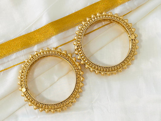 Exquisite Antique Gold-Toned Bangles (Set of 2)