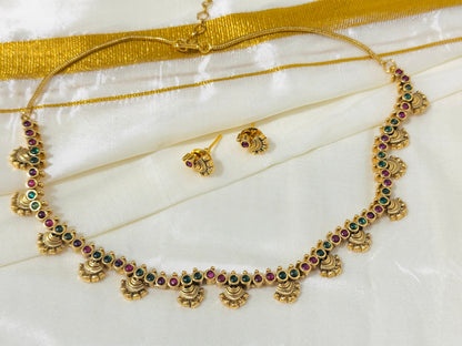 Antique Gold Choker Necklace and Earrings