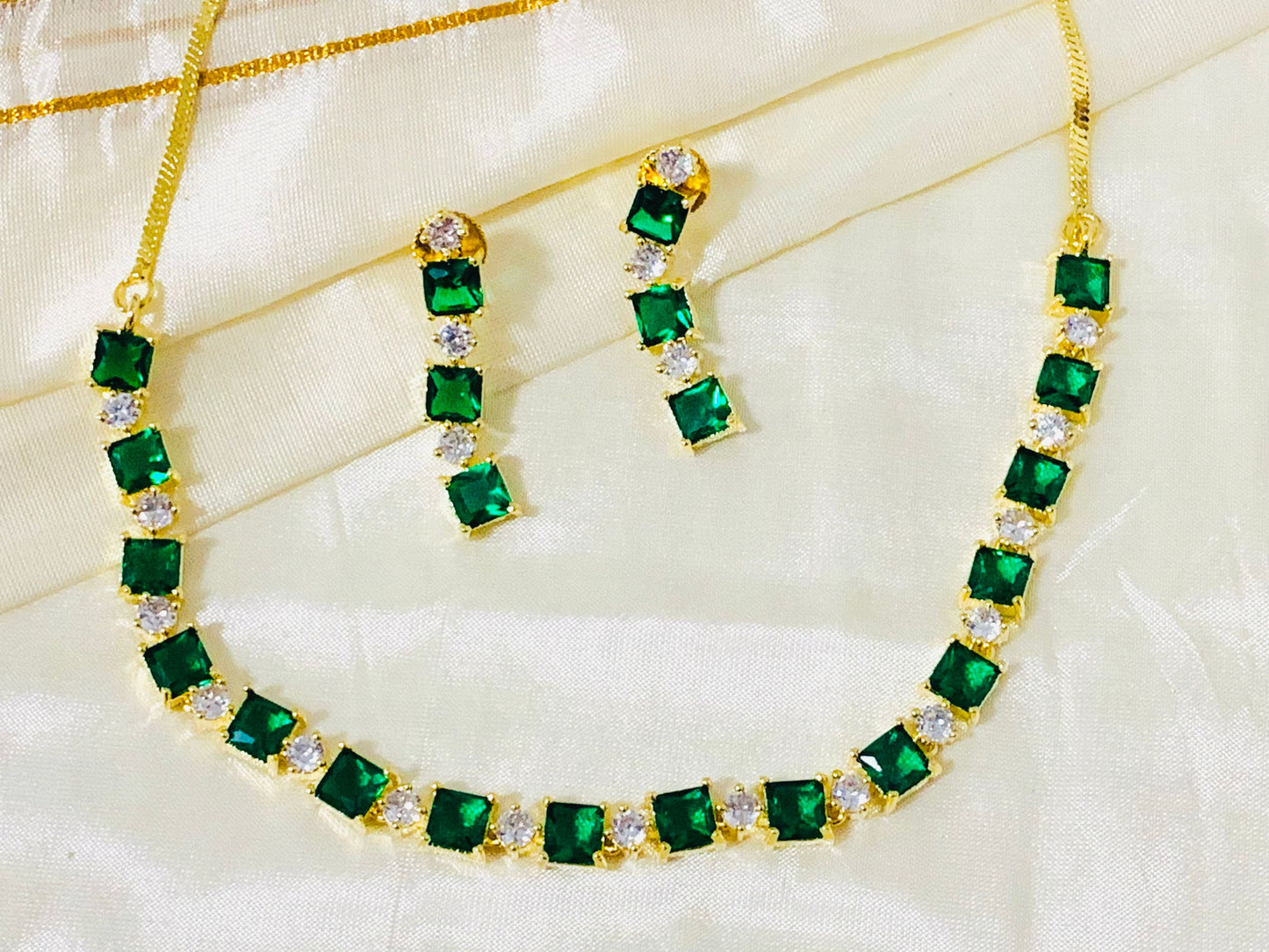 Vibrant color Stone Necklace and Earring Set